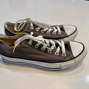 Classic Gray Converse Sneakers 8.5
